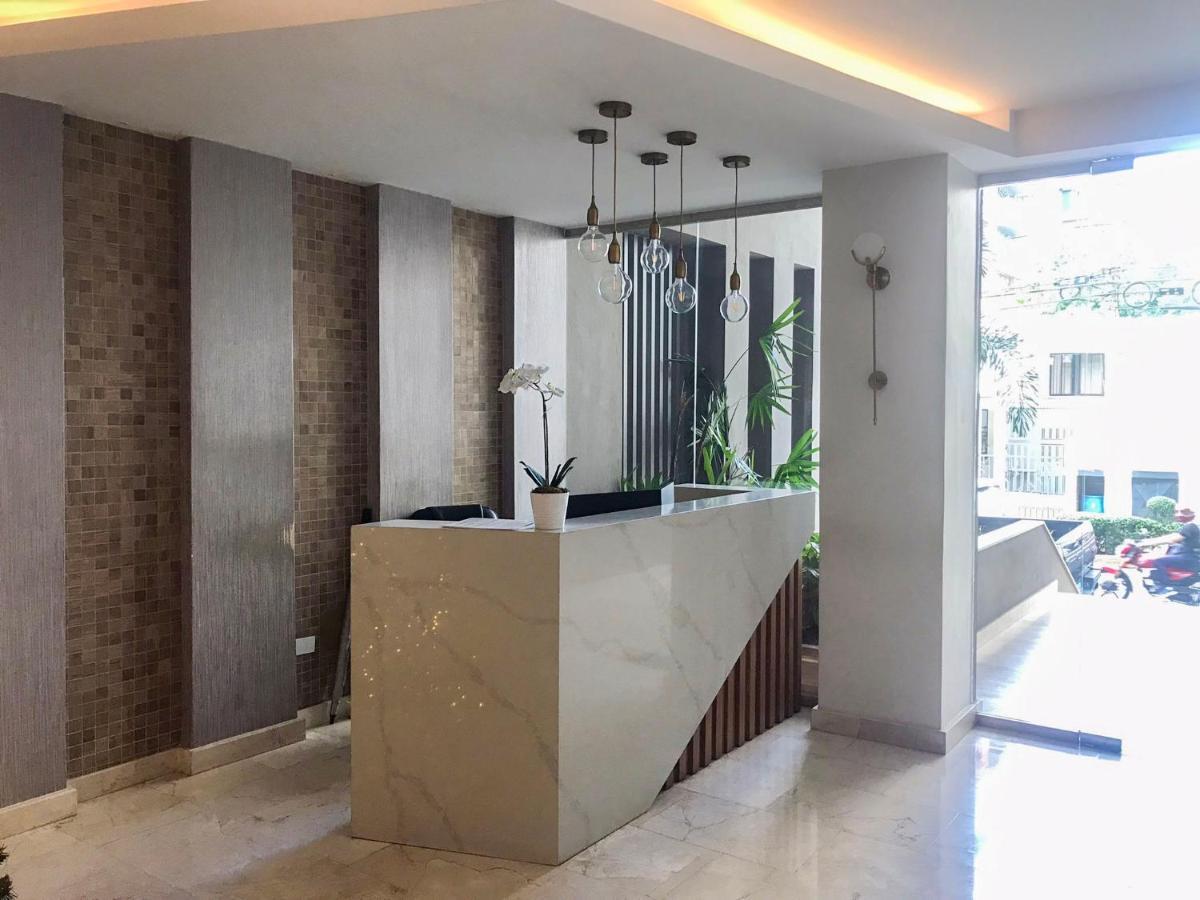 Dom. Rep. Exclusive 2 Bed Apt. Evaristo Morales Santo Domingo Exterior photo